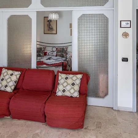 Il Ritrovo Degli Artisti Appartement *